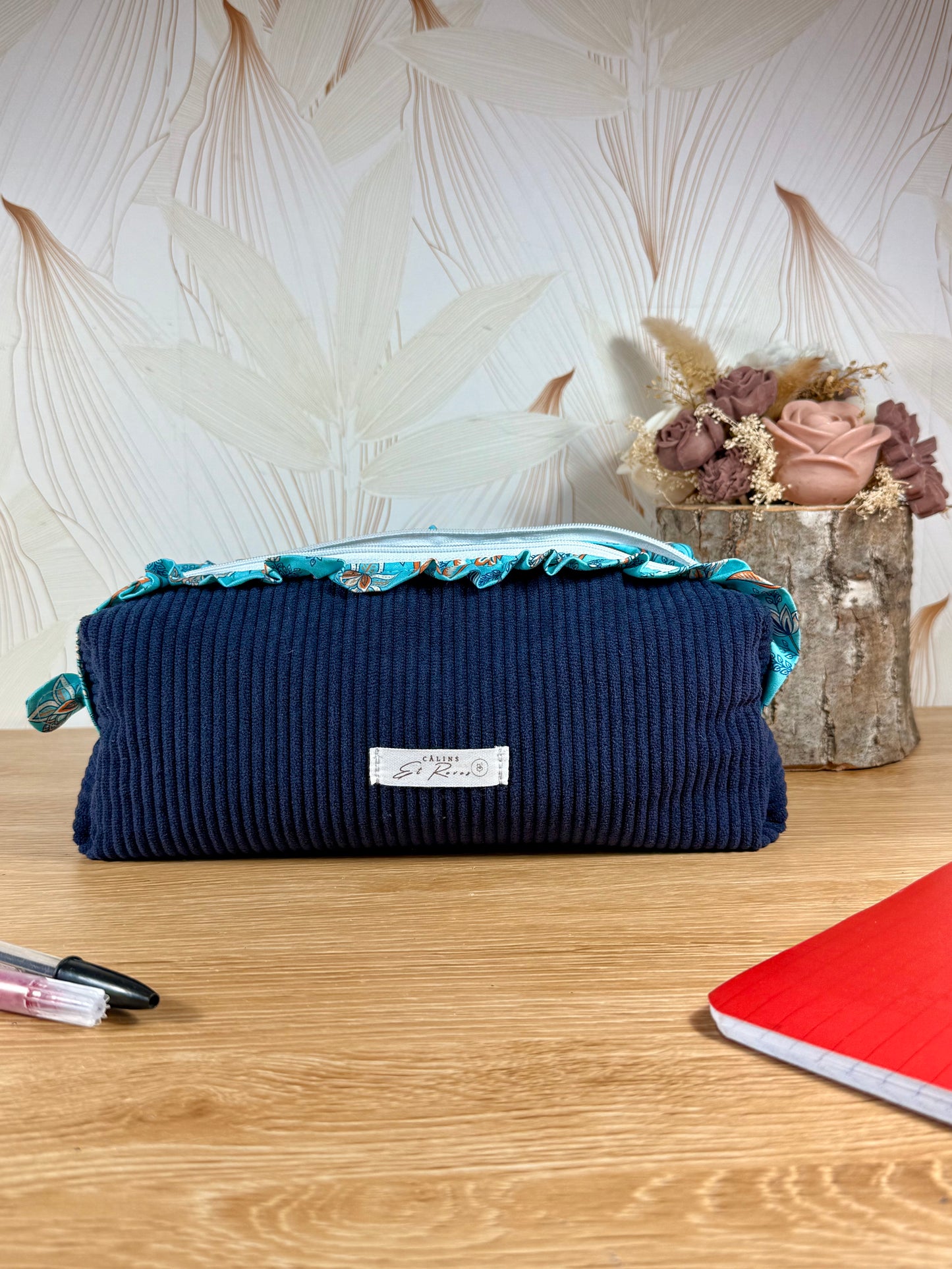 Calins et Reves trousse à crayons bleu arabesque