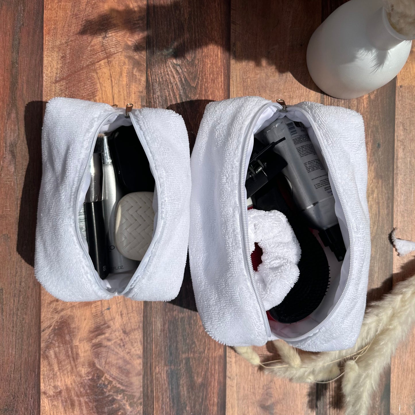Calins et Reves trousse maquillage et trousse de toilette eponge blanc