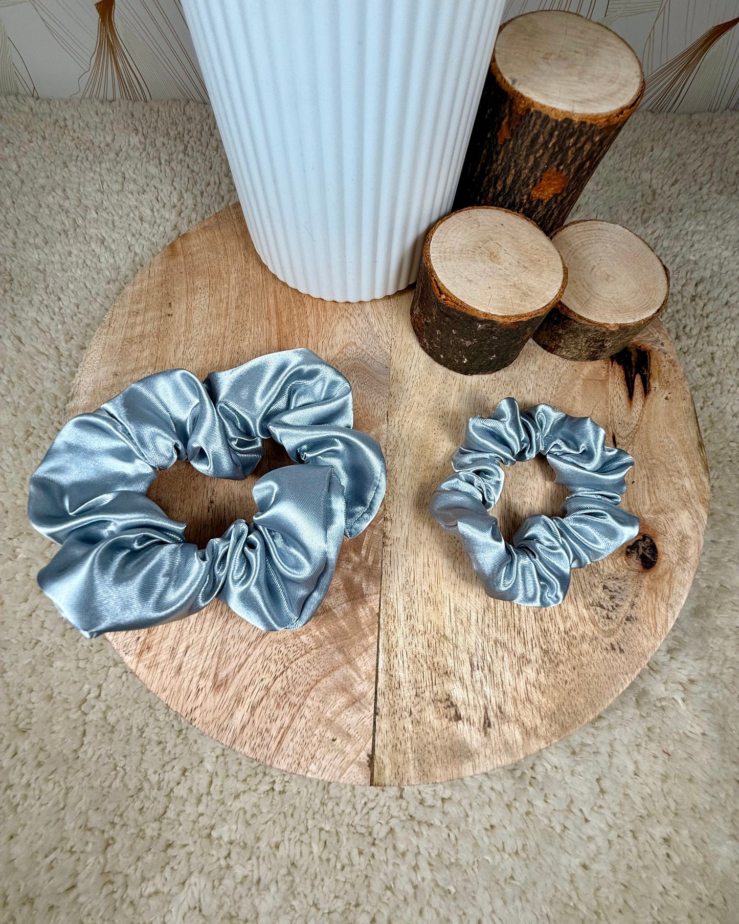 Câlins et Rêves chouchous satin gris