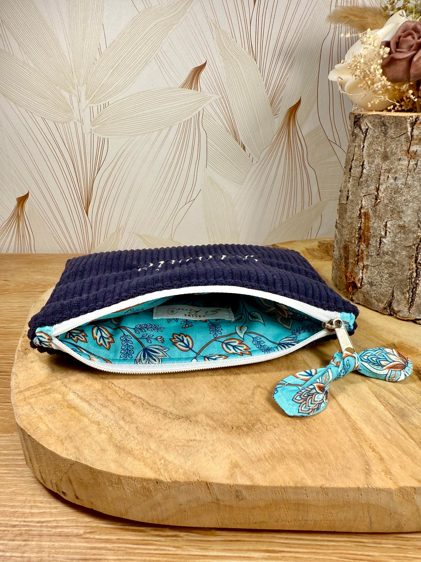 Câlins et Rêves petite pochette velours côtelés bleu arabesque turquoise