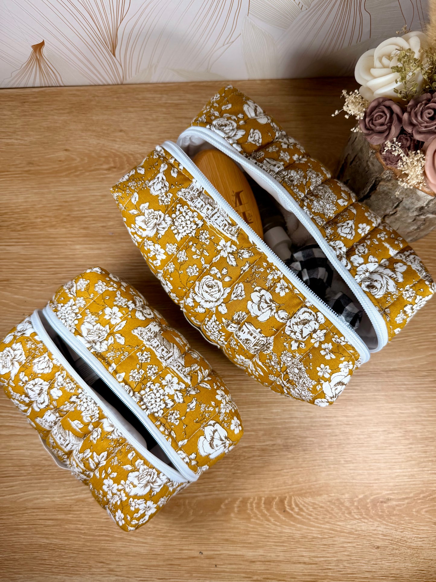 Calins et Reves trousse de toilette Bucolique moutarde
