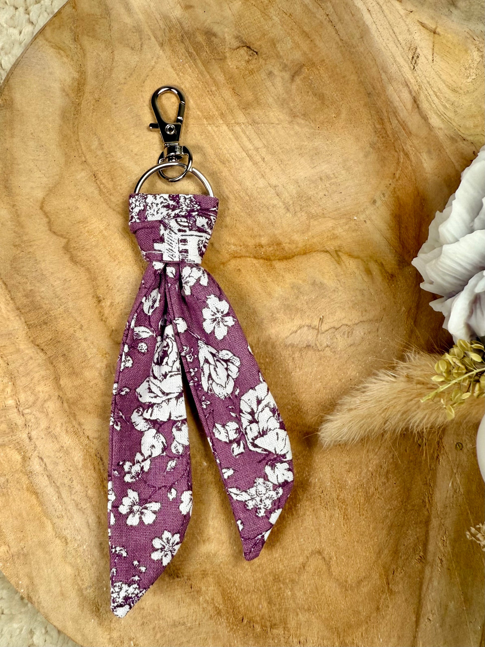Câlins et Rêves porte clé bucolique violet