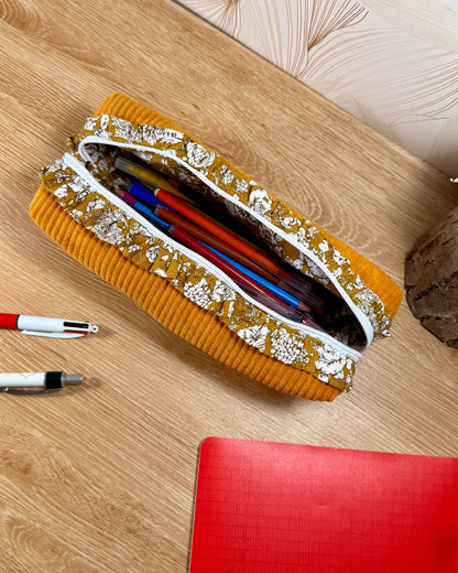 Calins et reves trousse a crayon personnalisée avec ou sans broderie