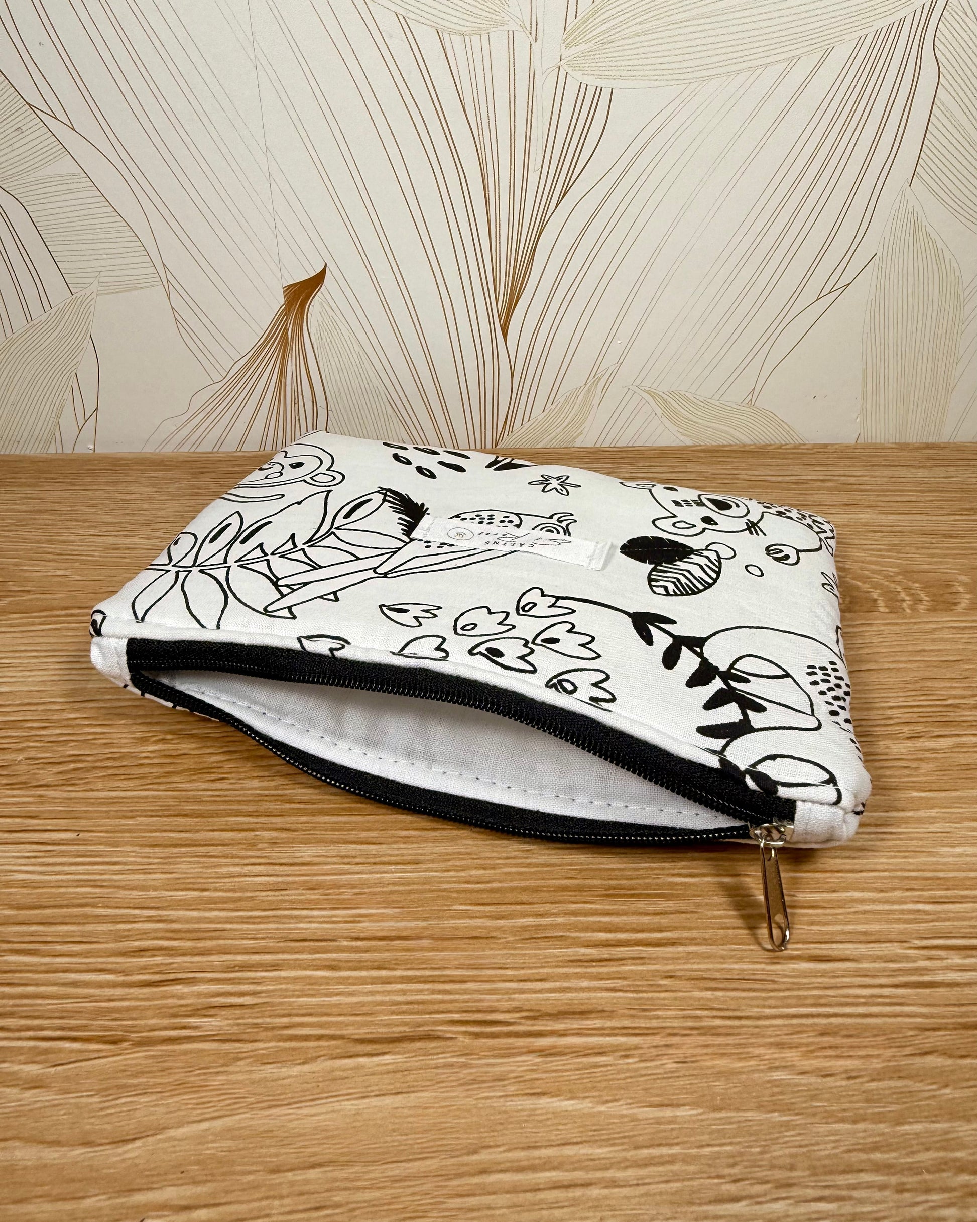 Calins et reves Petite pochette à colorier jungle