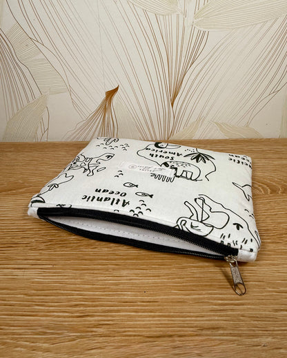Calins et Reves Petite pochette à colorier Monde