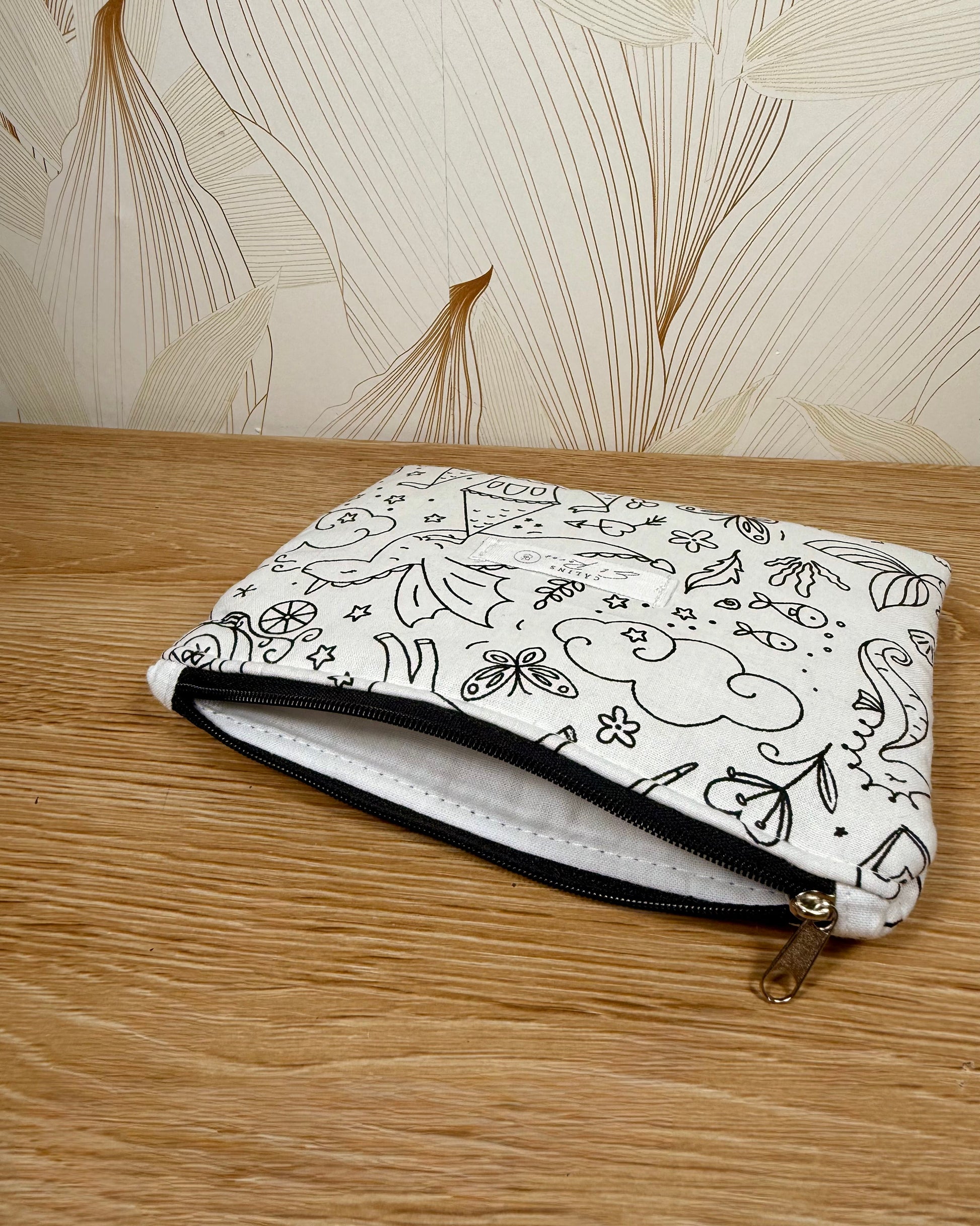 Calins et reves Petite pochette à colorier pincesse