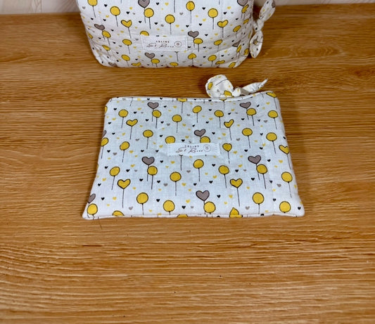 calins et reves petite pochette matelassee ballon coeur