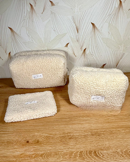 Calins et Reves Trousse de toilette sherpa ecru
