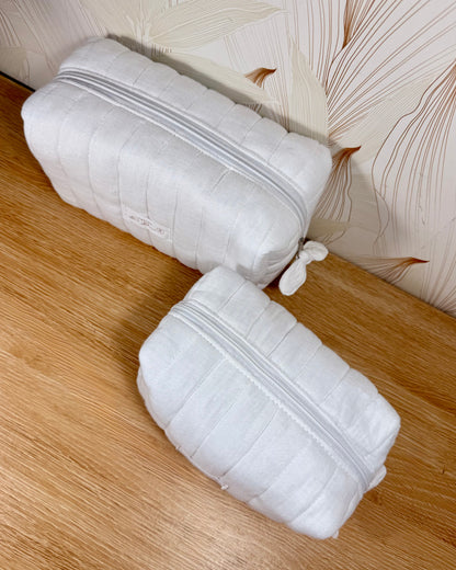 Calins et Reves trousse de toilette matelassee double gaze blanc