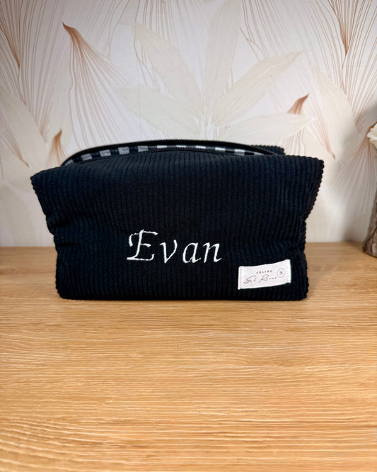 Trousse de toilette personnalisée velours noir