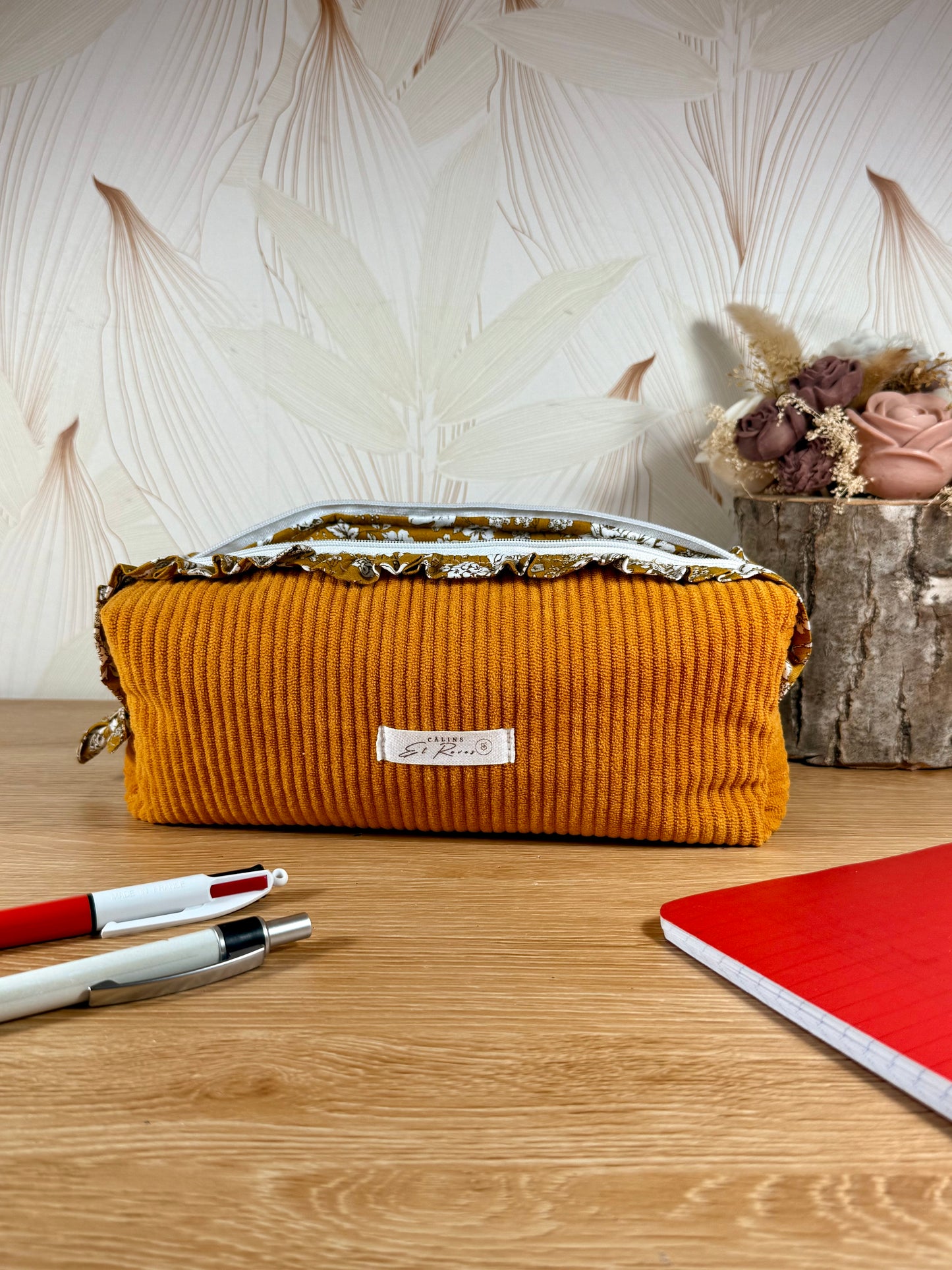 Calins et Reves trousse à crayons moutarde